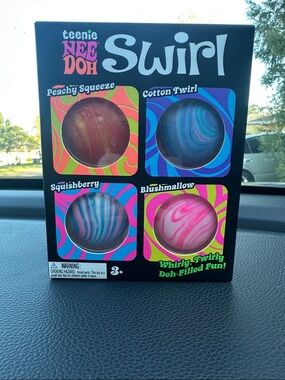 Viral Teenie Needoh swirl toy